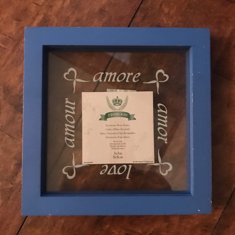 Amore amor amour love standing floating frame